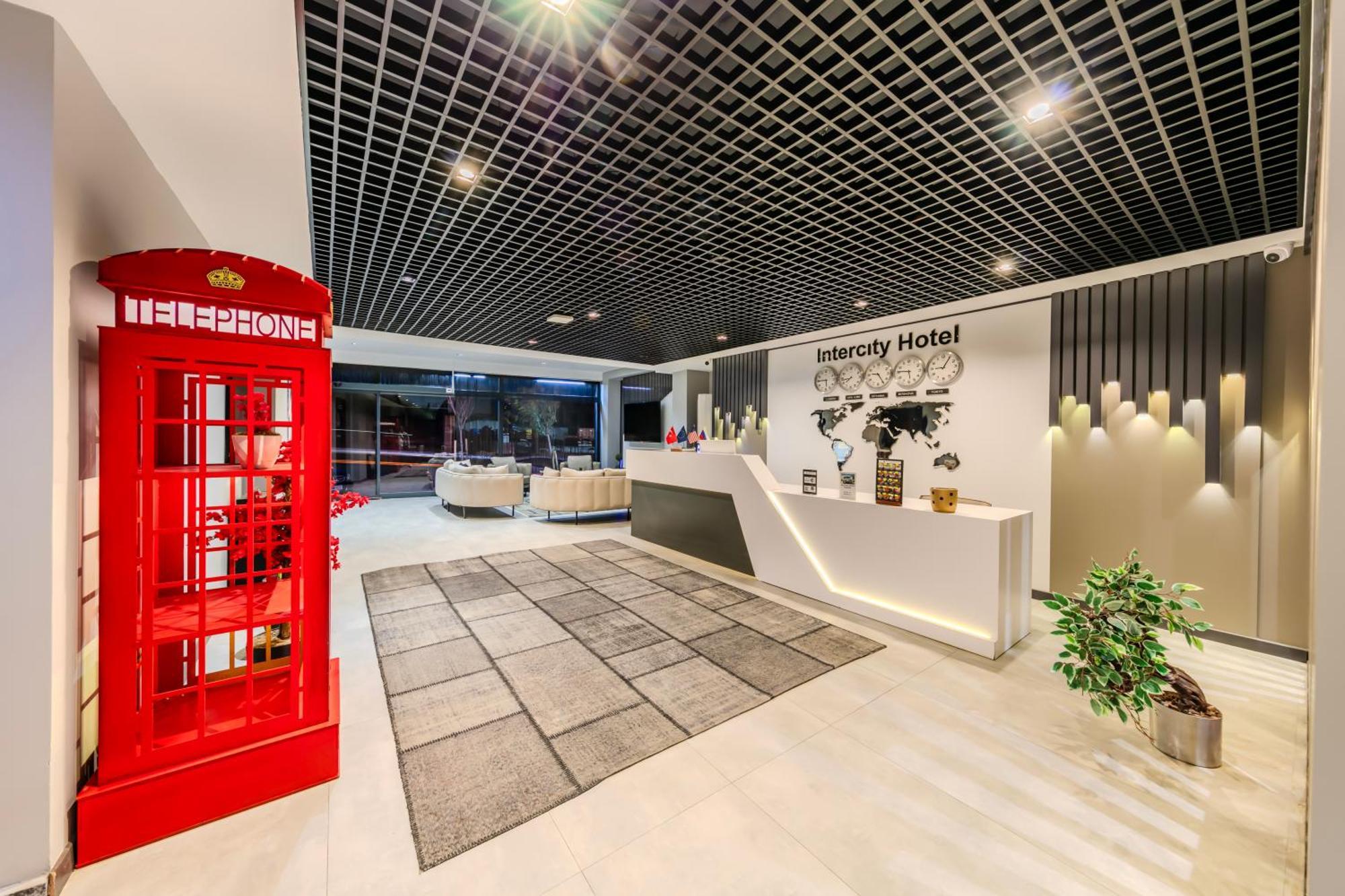 Готель Intercity Istanbul Airport 3*